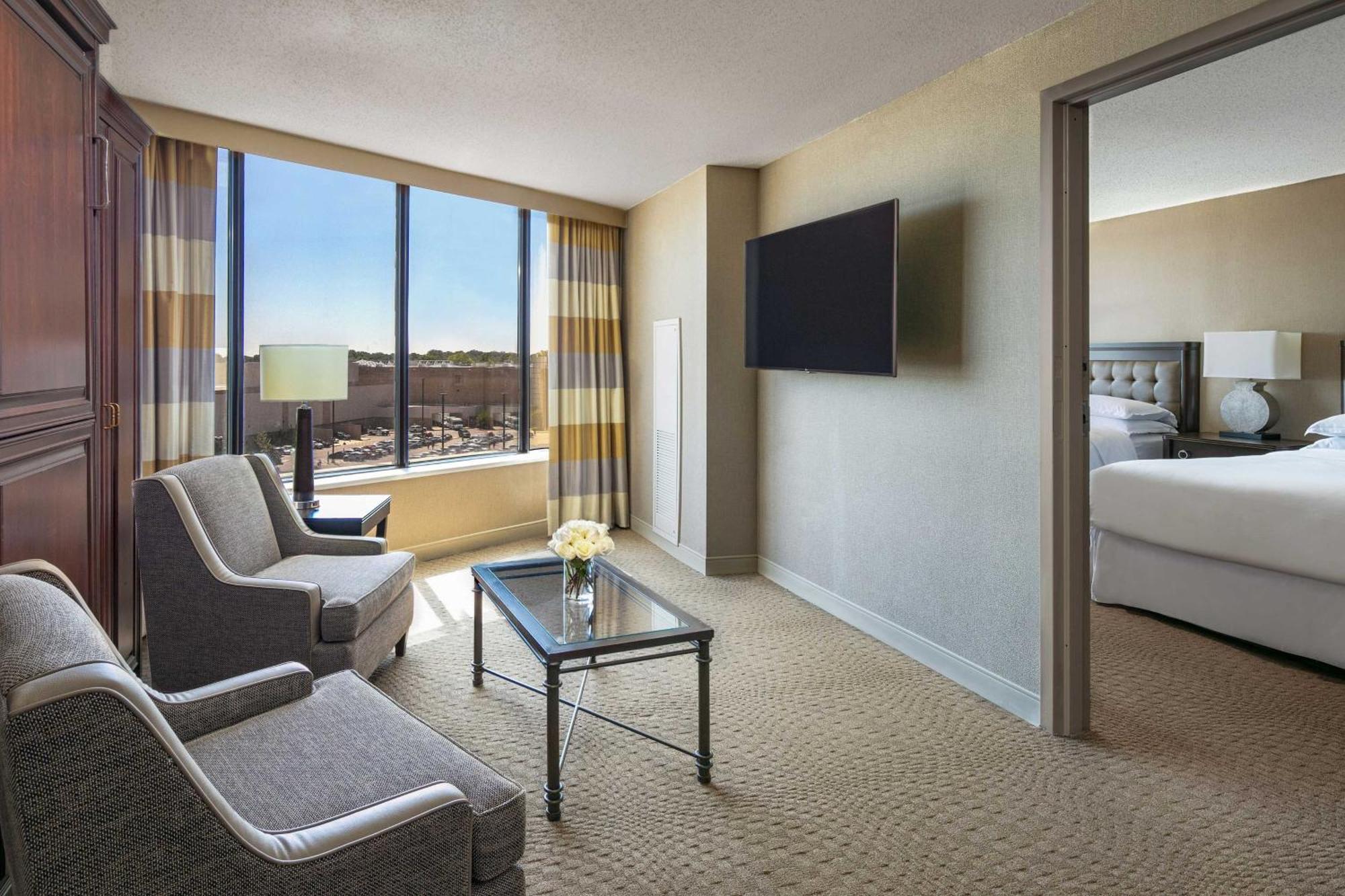 Sheraton 3* Greensboro