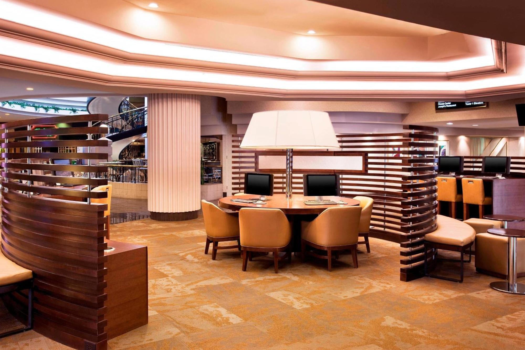 Hotel Sheraton 3*