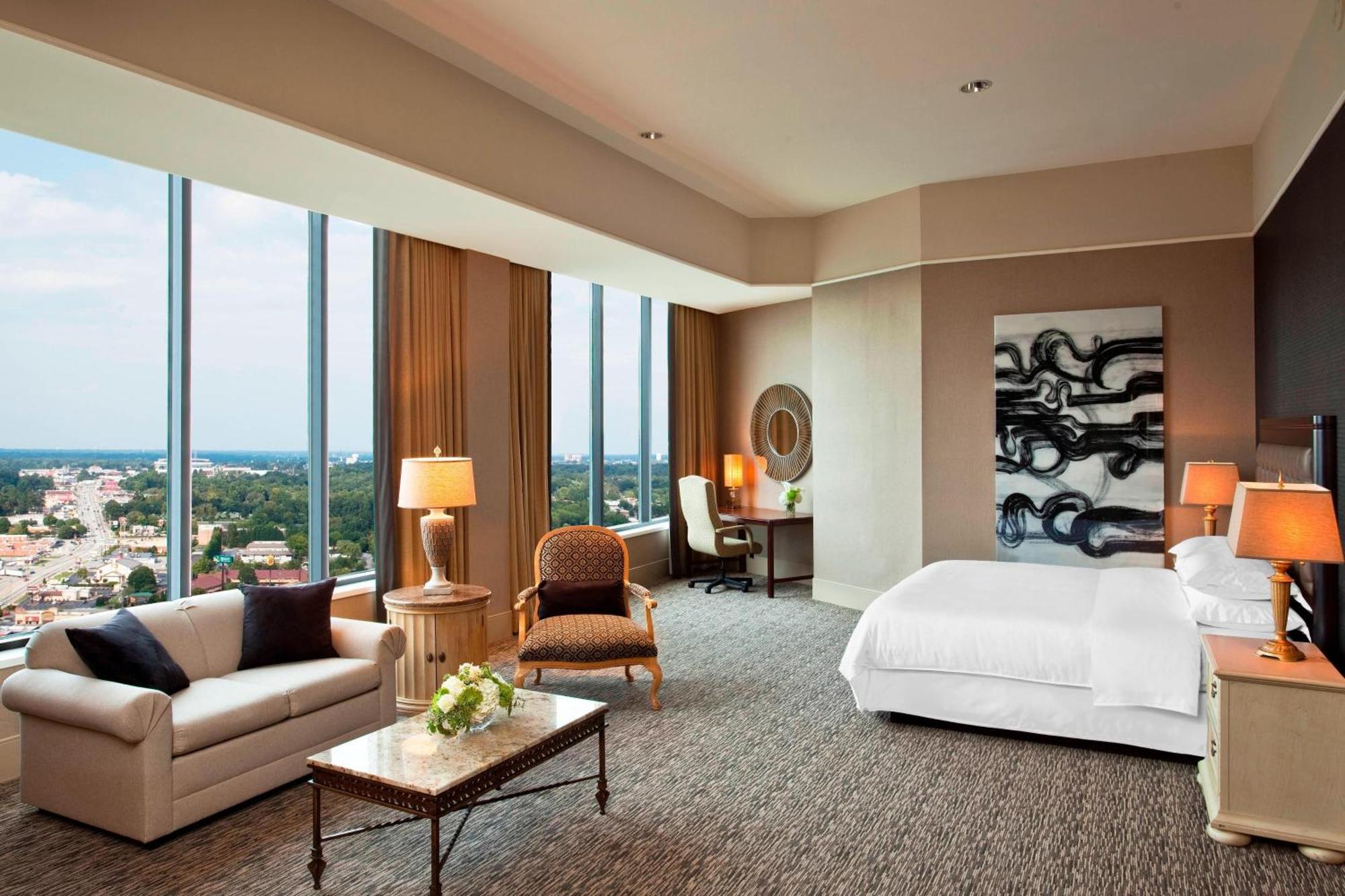Sheraton Hotel 3*